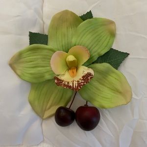Green Tiki Flower with Cherries